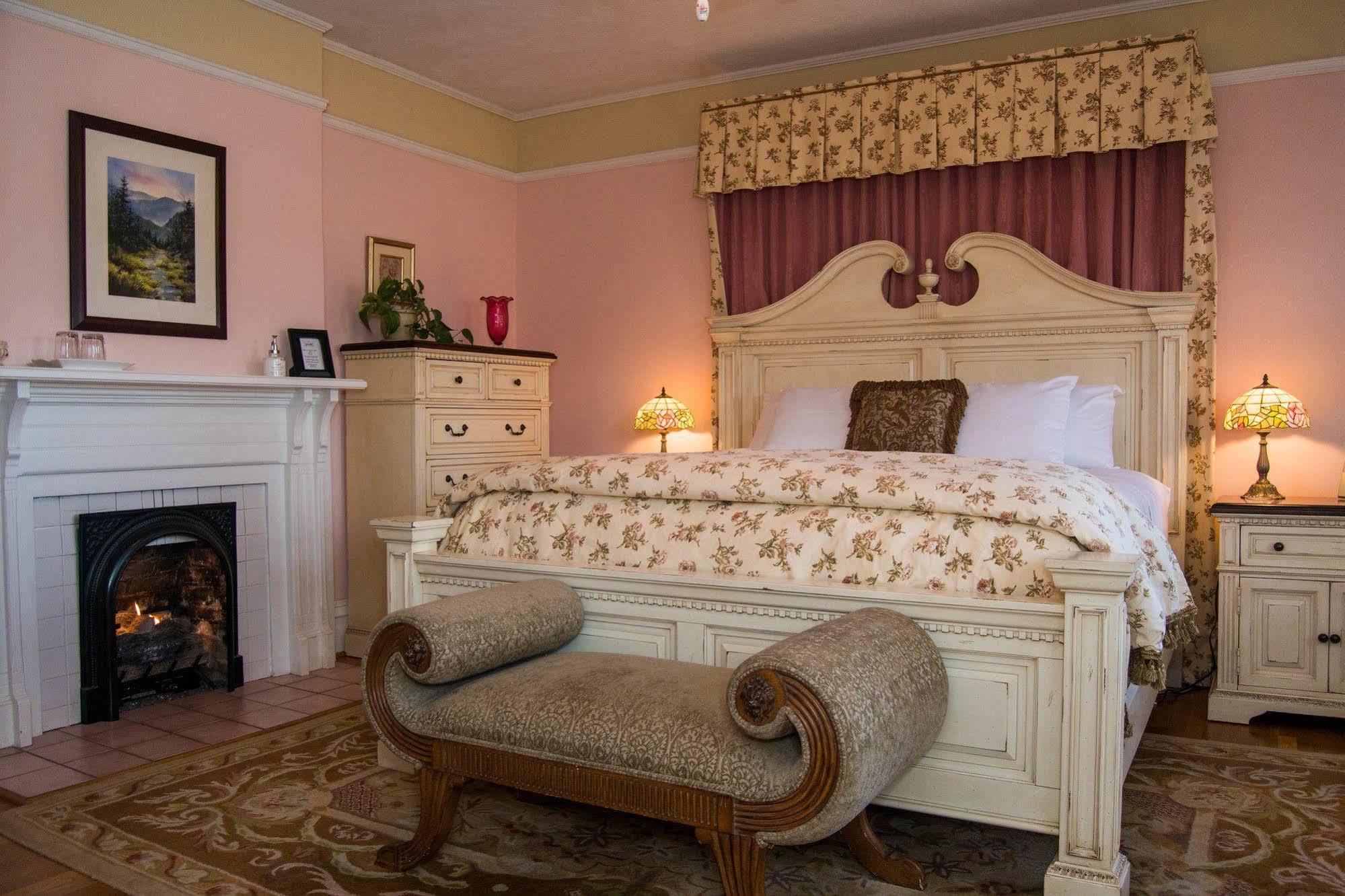 ווינסוויל Oak Hill On Love Lane Bed And Breakfast Inn מראה חיצוני תמונה