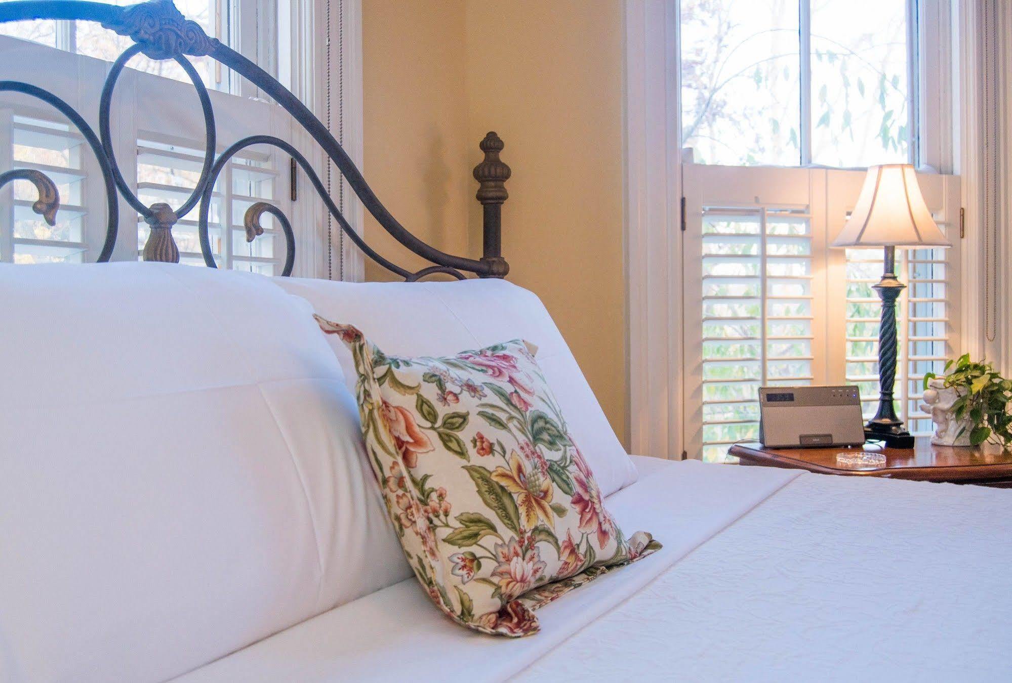 ווינסוויל Oak Hill On Love Lane Bed And Breakfast Inn מראה חיצוני תמונה
