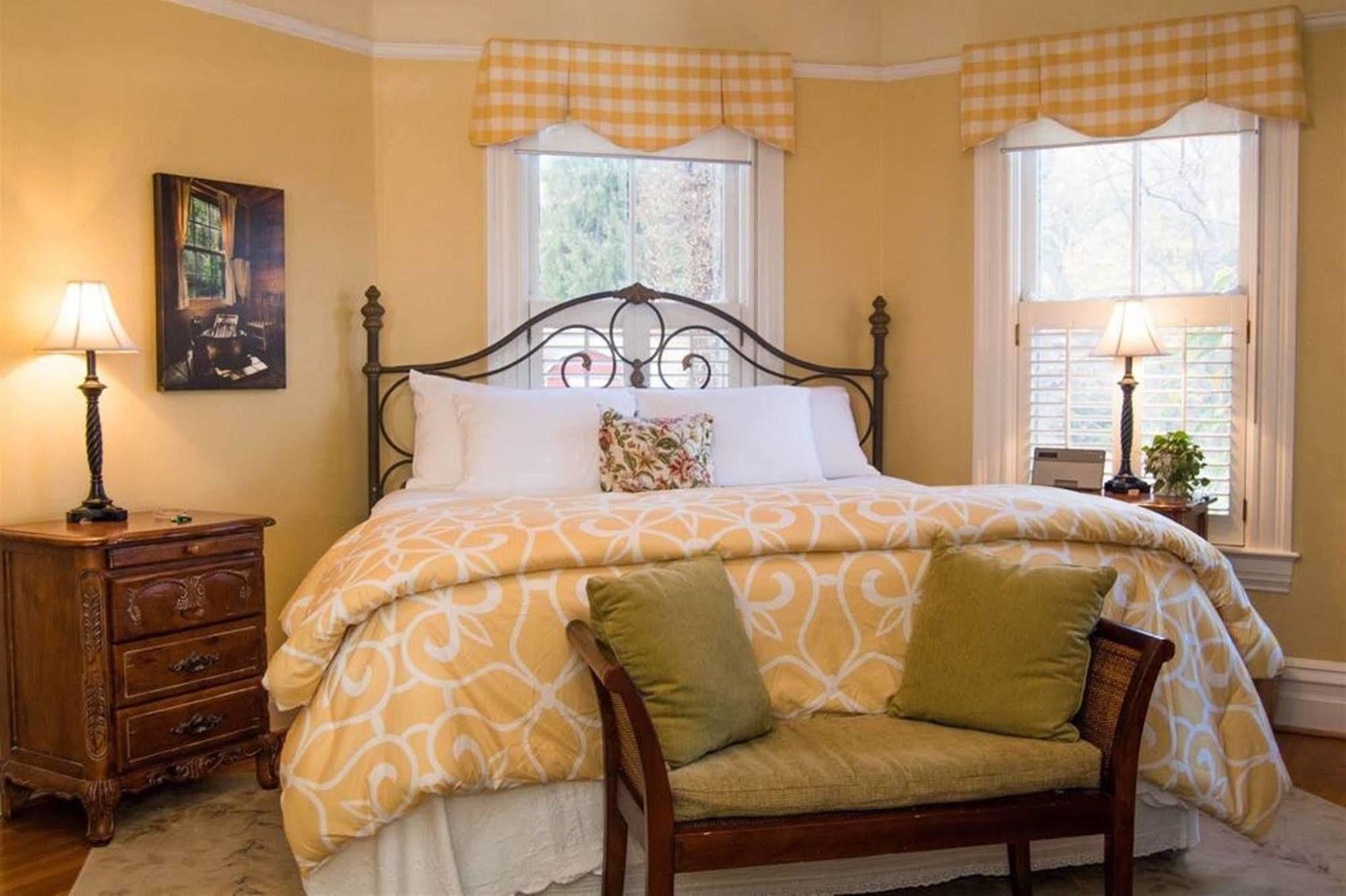 ווינסוויל Oak Hill On Love Lane Bed And Breakfast Inn מראה חיצוני תמונה